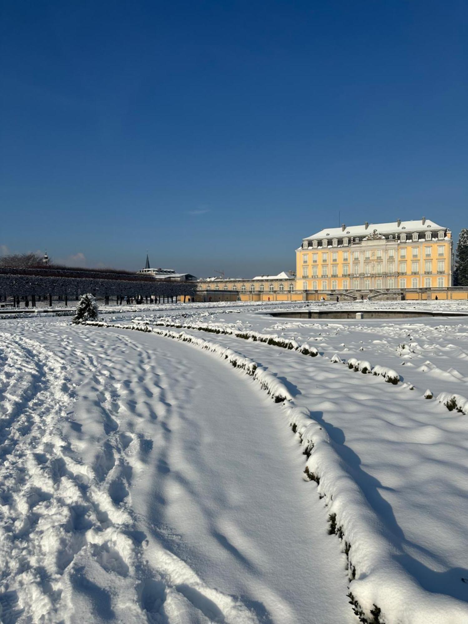 Stadtwohnung Bruehl Luaran gambar